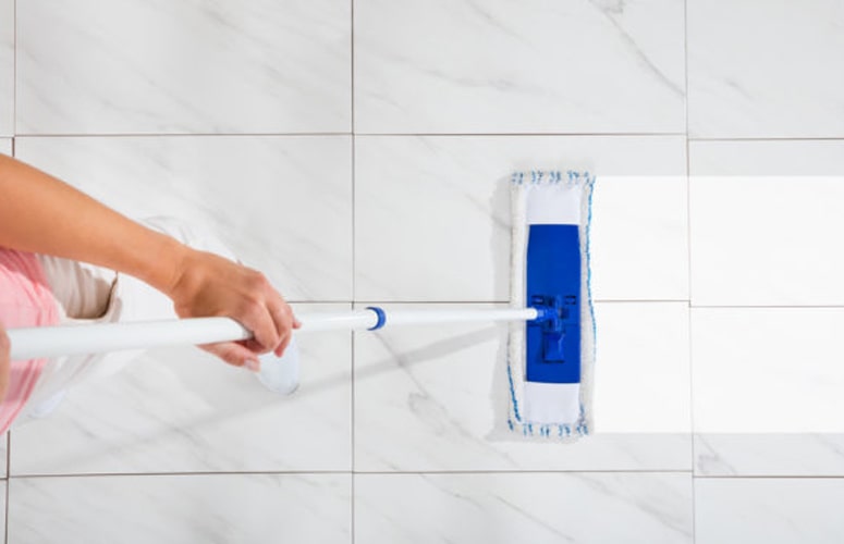 What is The Best Cleaning Solution for Ceramic Tile Floors?