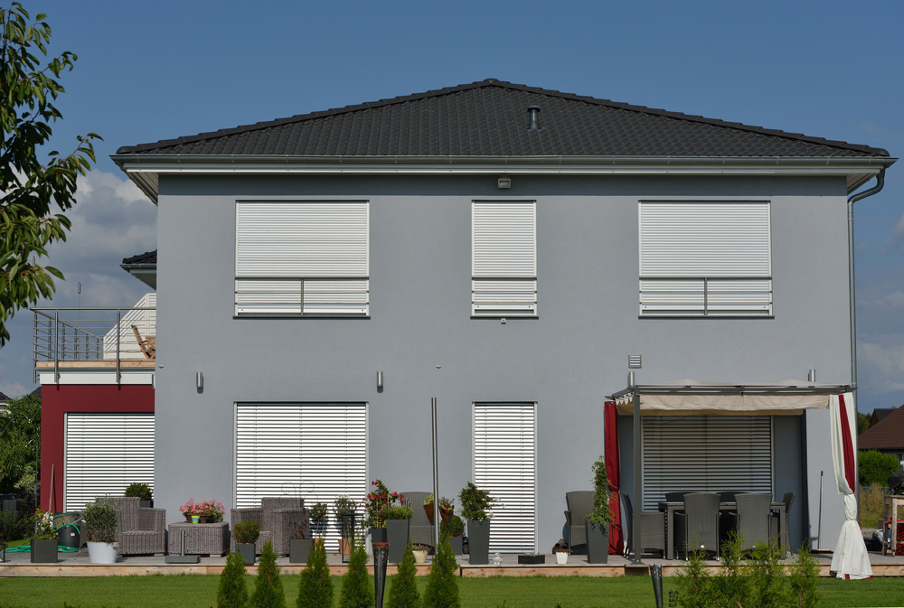 Top 4 Factors While Choosing Roller Shutters