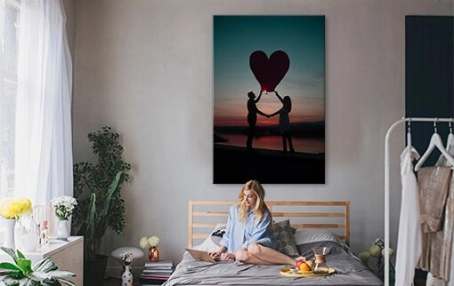 Easy & Cheap Ways To Decorate Your Home With Art