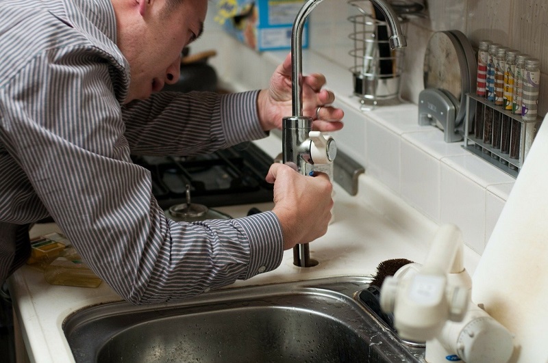 How to Find the Best Plumbing Contractor Near You?