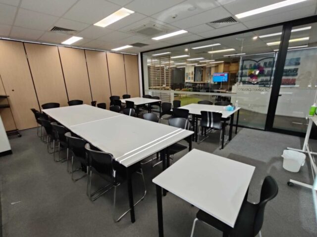 Auswide College
