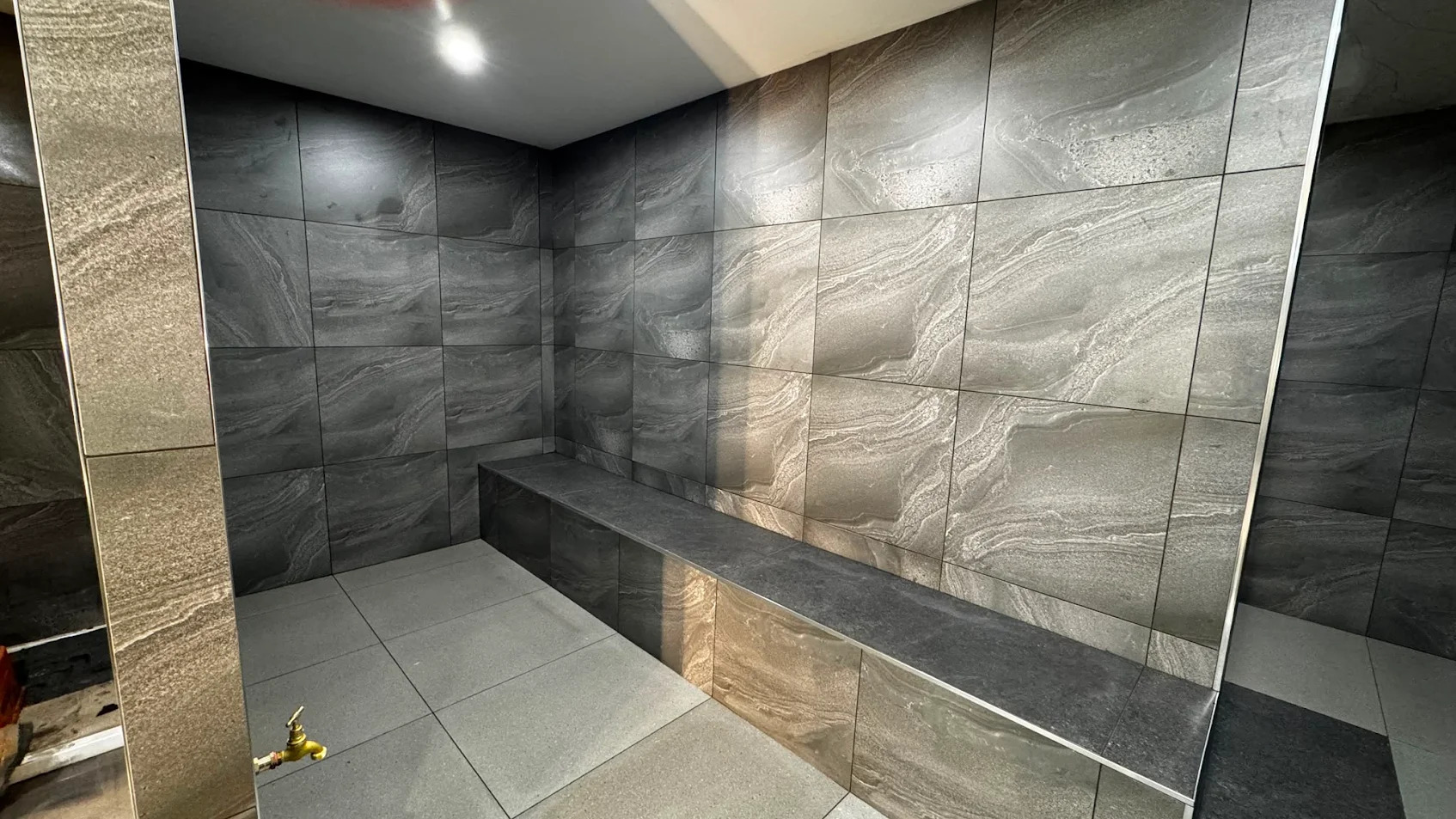 HS tile Melbourne