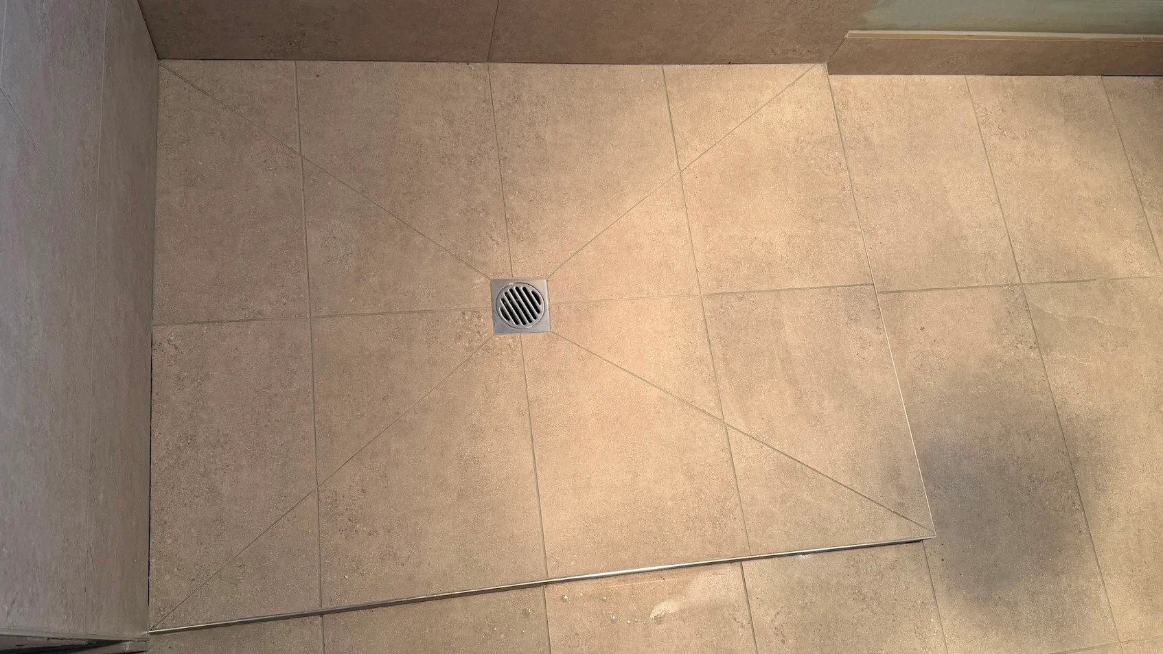 HS tile Melbourne