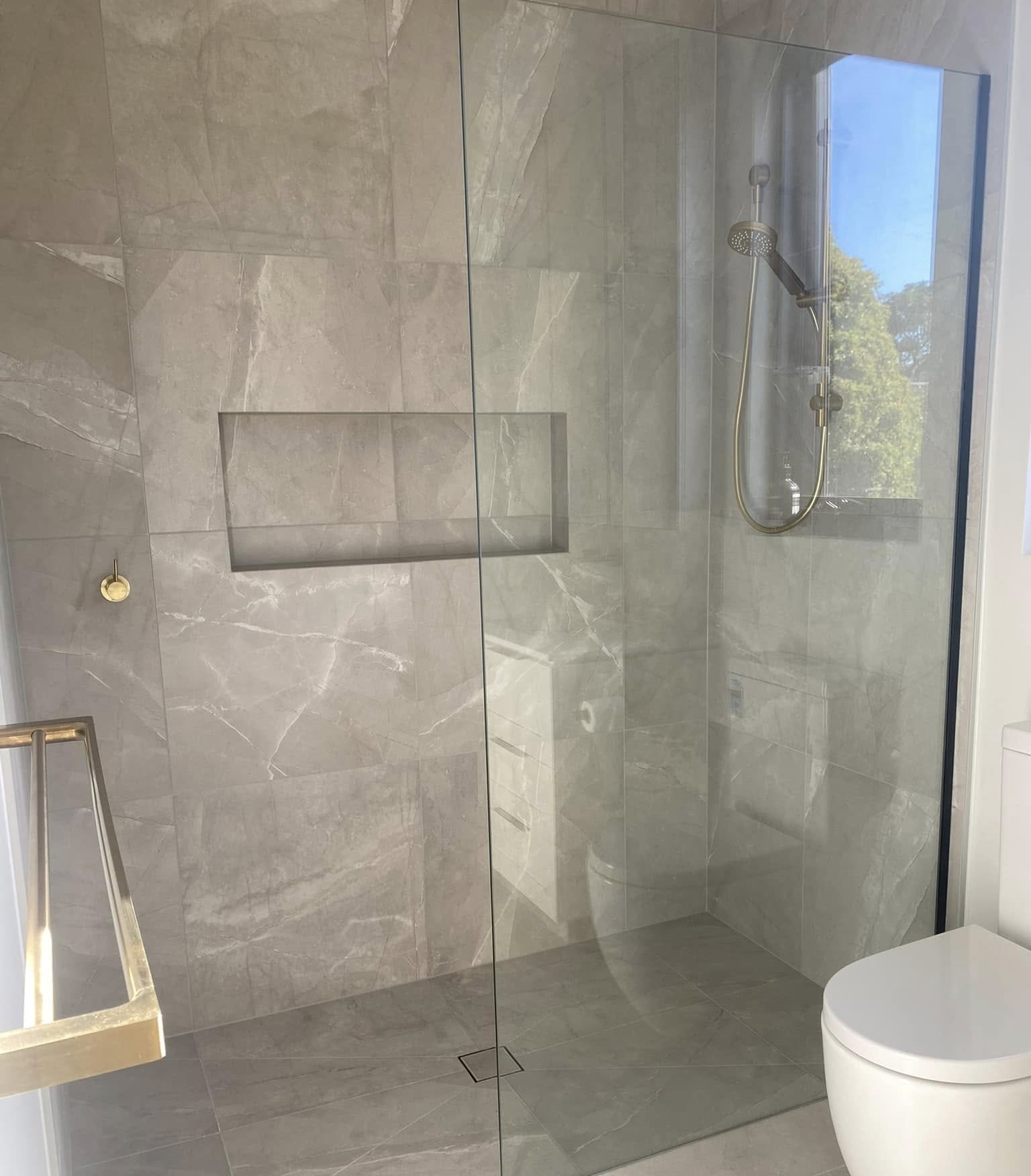 Mono Tiling Bathroom Renovation
