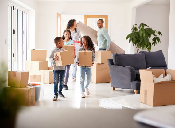 Tips On How To Pack Your Kitchen for Moving